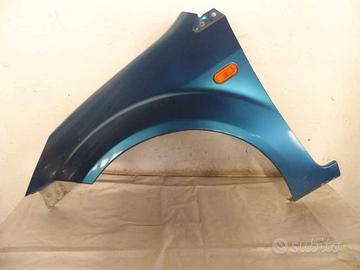 PARAFANGO ANTERIORE SINISTRO FORD Fiesta 4° Serie