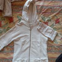 Felpa con Cappuccio e Ricamo 