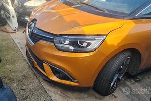 Renault Scenic IV 2020 portiera portellone ponte R