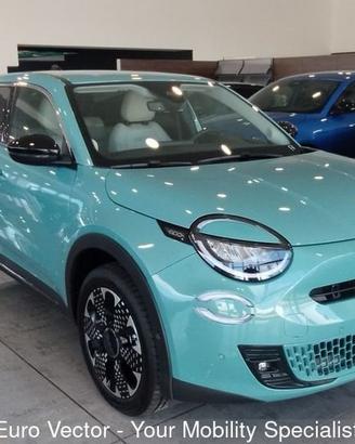 FIAT 600 1.2 Hybrid 100cv La Prima