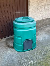 Compostiera da giardino con coperchio e sportello