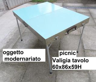 Tavolinetto picnic modernariato legno e formica