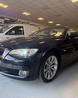 BMW 320 Serie 3 E93 Cabrio 320d Cabrio Attiva