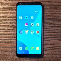 smartphone LG Q6