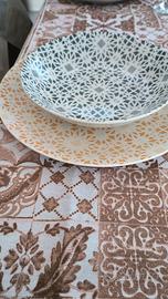 Set da 12 coperti piatti fine porcellana