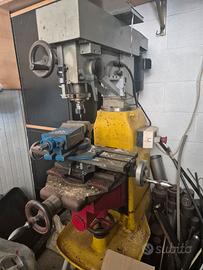 macchina combinata tornio/fresatrice/trapano