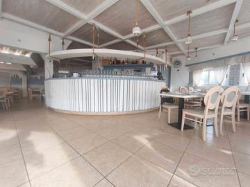 Ristorante pizzeria al centro di baia verde