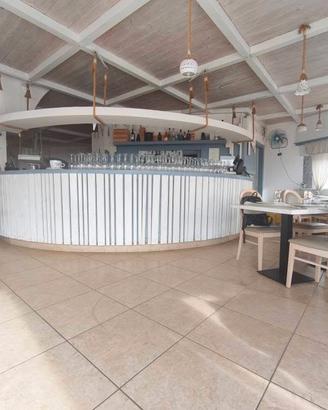 Ristorante pizzeria al centro di baia verde