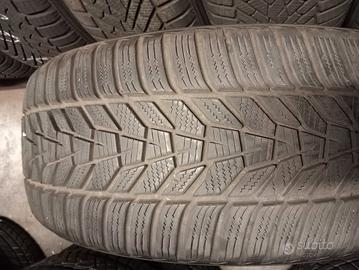 Gomme invernali Hankook Winter i*cept 235/50 R19