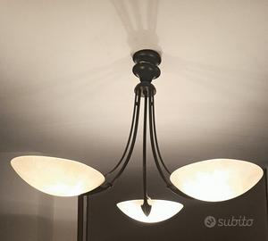 lampadario Venezia ferro battuto e vetro 3 bracci