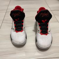 JORDAN MAX AURA 4 - Sneakers alte buanche e rosse