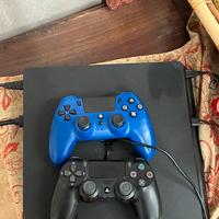 PlayStation,4 +2 joystick più FIFA 24 più Fortnite