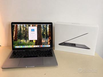 MacBook Pro 256GB SSD Apple Garanzia APPLE