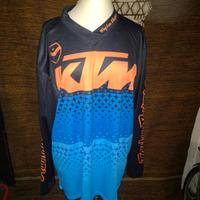 MAGLIE/FELPE KTM + STIVALI ARANCIO