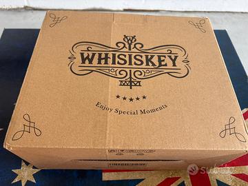 2 bicchieri whisky