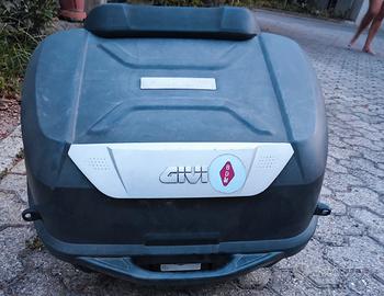 BAULETTO GIVI 100€