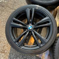 Cerchi originali BMW  gommati hankook, 19” pollici