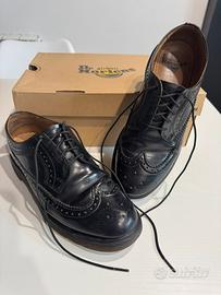 Dr. Martens Brogue 3989 in pelle smooth n°41 nere