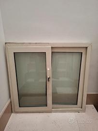 infisso alluminio mis. 100x 100.