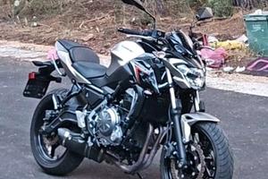 moto kawasaki