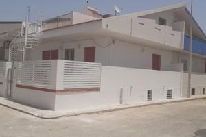 Casa per Vacanza con terrazzo a Casuzze Mare