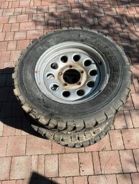 Cerchi e gomme Suzuki Jimny