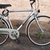 Bici da uomo donna e bambino