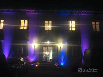 Villa per feste con grande sala e piscina