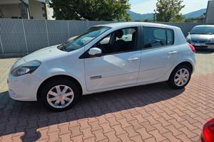 Renault Clio 1.2 75CV perfetta e garantita 12 mesi