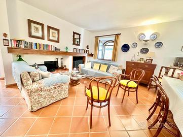 CASA SEMINDIPENDENTE A CERRETO DI SPOLETO