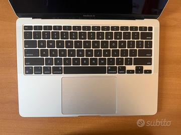 MacBook Air 13” M1 2020 – 8GB RAM – 256GB SSD