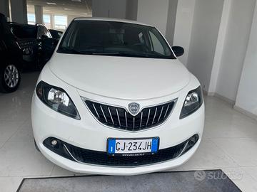 Lancia Ypsilon 1.0 FireFly 5 porte S&S Hybrid Ecoc