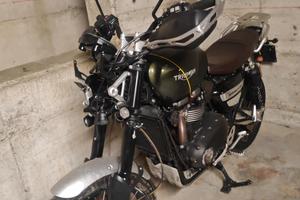 Triumph scrambler xc 1200 