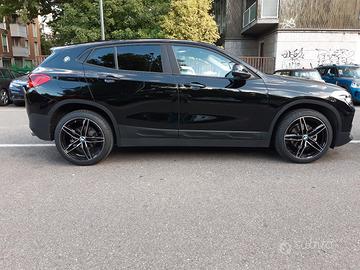 BMW X2 18D