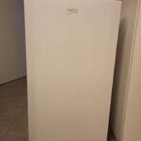 Congelatore verticale Beko 117 litri