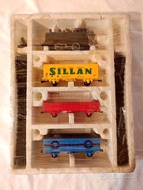 2 set LIMA (HO) treni a molla (prob. 1961 vintage)