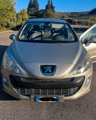 Peugeot 308 5p 1.6 hdi 16v Tecno (€ trattabili)