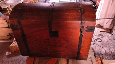 BAULE IN LEGNO DEL '900
