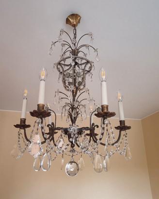 Lampadario in cristallo con gocce