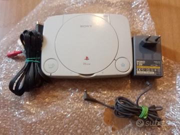 Ps One Schp 102(Console e Cavi)+Gioco (Leggi Bene)