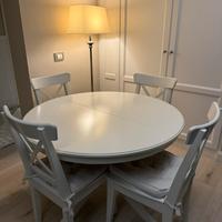 TAVOLO  ALLUNGABILE  e  4 SEDIE 320€ ,,TAVOLO 250