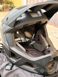Casco integrale bici
