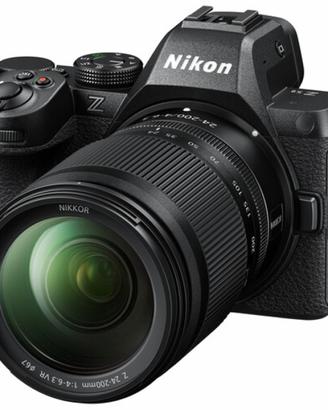 Nikon Z5 II + Z 24-200 f/4-6.3 VR