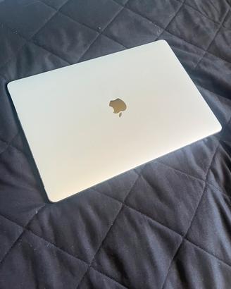 macbook pro 2019 15 pollici