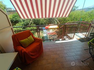 Bilocale in villa nel verde a Mondello