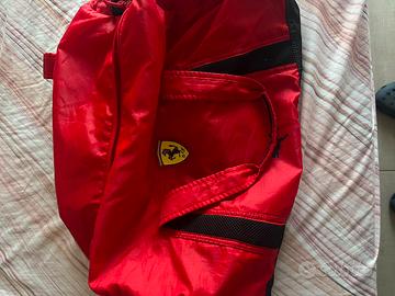 borsone ferrari