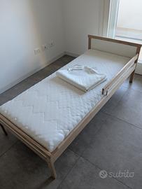 Lettino Ikea e materasso