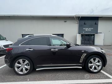 Infiniti FX 30DS