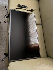 TV LG 32” SMART