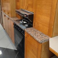 Codice: 8831  CUCINA COMPONIBILE IN LEGNO COMPLETA